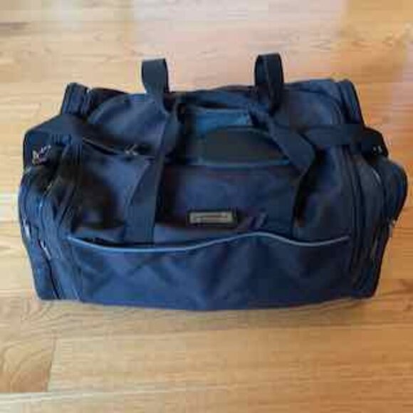 American Tourister Other - American Tourister Duffle Bag
